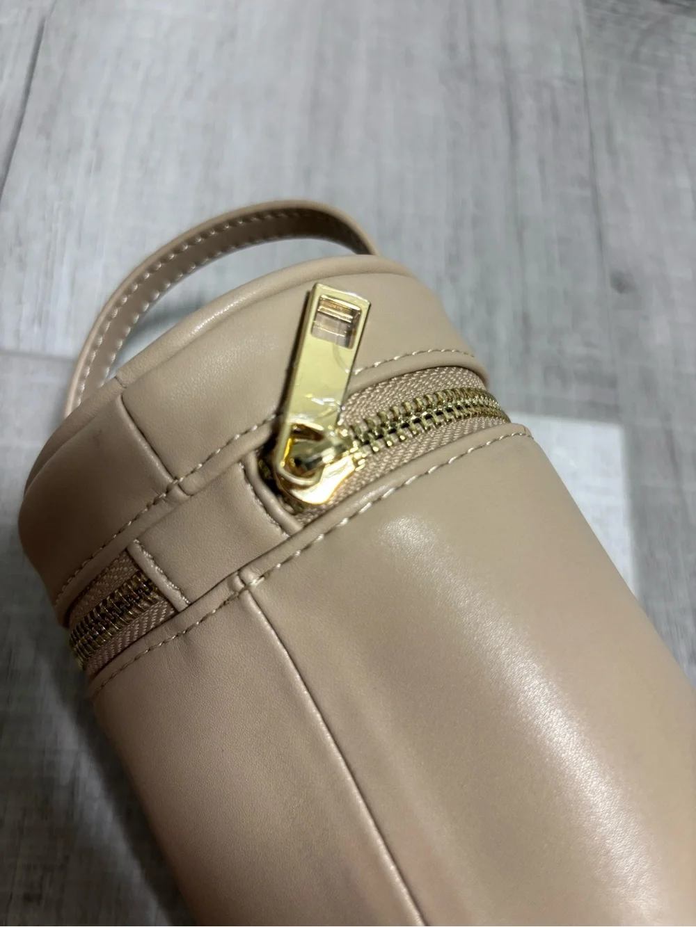 Mia + Sophia Insulated Bottle Holder Beige NWT Diaper Bag Accessory